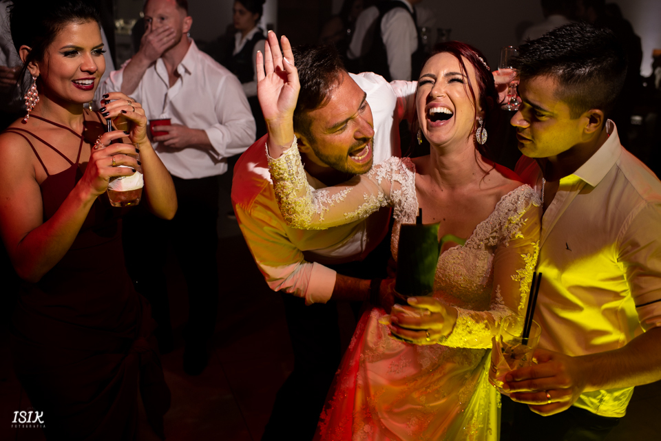 fotografia de casamento juiz de fora cerimônia de casamento
making of do noivo
amigos do noivo
madrinhas da noiva
fotógrafo de casamento juiz de fora
amigas da noiva 
casamento juiz de fora