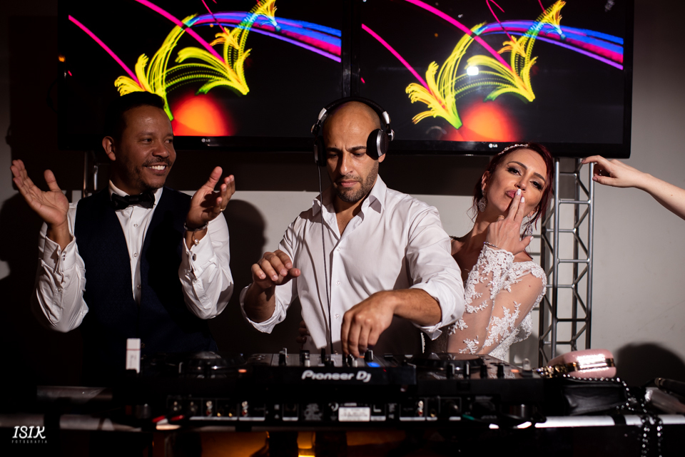 fotografia de casamento juiz de fora cerimônia de casamento
making of do noivo
amigos do noivo
madrinhas da noiva
fotógrafo de casamento juiz de fora
amigas da noiva 
casamento juiz de fora