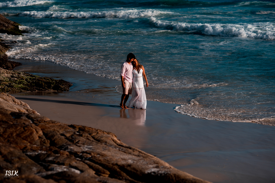 ensaio pré-casamento ensaio na praia pré-wedding noivos ensaio noivos book noivos fotografia de casamento 