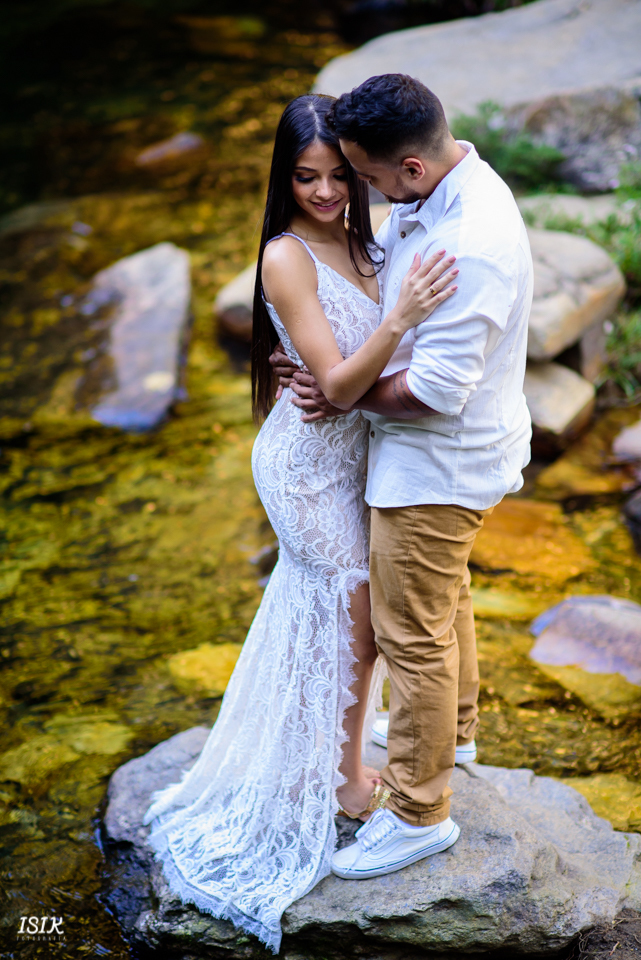 ensaio pré-casamento em carrancas minas gerais
ensaio noivos pré-casamento
book de casamento
ensaio noivos pré-wedding 
e-session em carrancas 
ensaio fotográfico em carrancas 
ensaio fotográfico noivos 