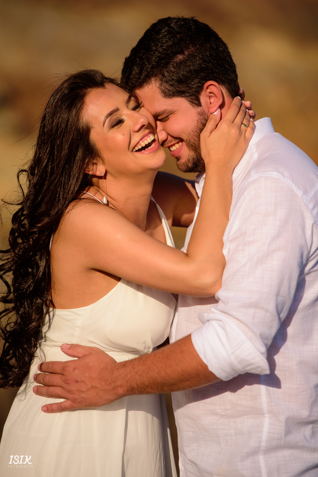 ensaio pré-casamento ensaio casal ensaio noivos na praia book noivos noivos em Arraial  na praia pré-wedding na praia ensaio pré-casamento em Arraial do Cabo ensaio pré-casamento em Arrail 
casamento em arraial 
make em arraial 
