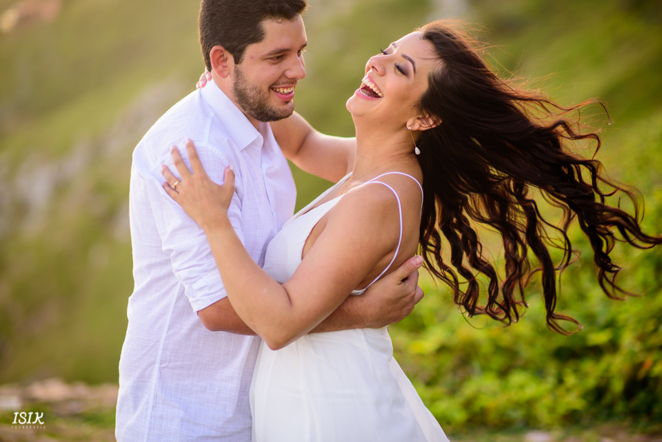 ensaio pré-casamento ensaio casal ensaio noivos na praia book noivos noivos em Arraial  na praia pré-wedding na praia ensaio pré-casamento em Arraial do Cabo ensaio pré-casamento em Arrail 
casamento em arraial 
make em arraial 