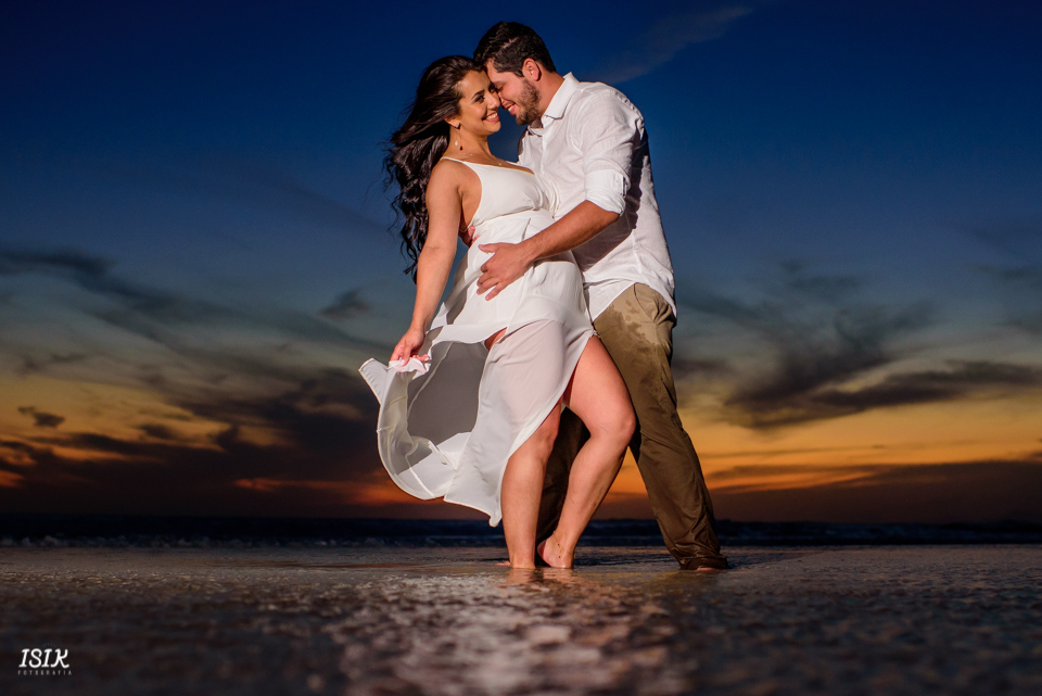 ensaio pré-casamento ensaio casal ensaio noivos na praia book noivos noivos em Arraial  na praia pré-wedding na praia ensaio pré-casamento em Arraial do Cabo ensaio pré-casamento em Arrail 
casamento em arraial 
make em arraial 