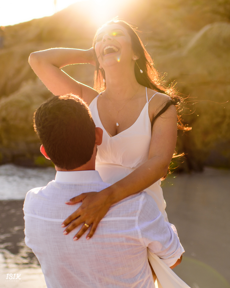 ensaio pré-casamento ensaio casal ensaio noivos na praia book noivos noivos em Arraial  na praia pré-wedding na praia ensaio pré-casamento em Arraial do Cabo ensaio pré-casamento em Arrail 
casamento em arraial 
make em arraial 