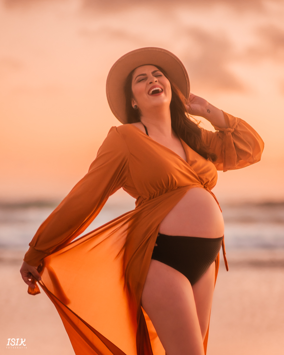 ensaio gestante na praia gestante mae de menina mae de menino gestação book gestante ensaio gestante