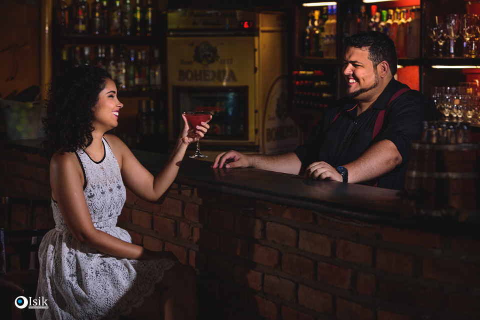 ensaio pré-casamento noivos felizes