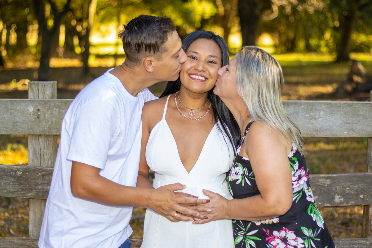 Yasmin e Dimi e Sogra