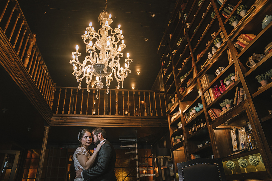  Amor es una sola palabra, hasta que llega alguien para darle sentido
