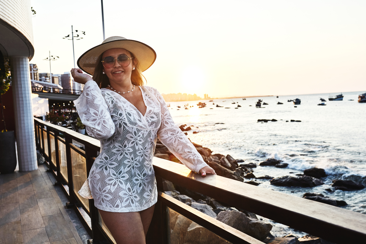 Do Marina Park Hotel à Praia do Mucuripe, celebramos momentos incríveis com Paty Aline. Em um catamarã repleto de champagne, churrasco e sorrisos, registramos memórias inesquecíveis, eternizando uma conexão única em cada foto