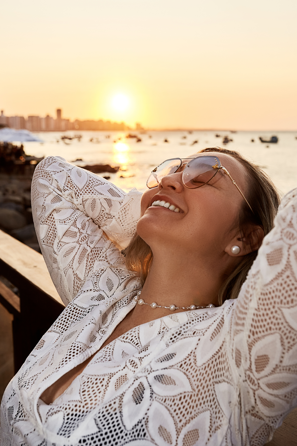 Do Marina Park Hotel à Praia do Mucuripe, celebramos momentos incríveis com Paty Aline. Em um catamarã repleto de champagne, churrasco e sorrisos, registramos memórias inesquecíveis, eternizando uma conexão única em cada foto