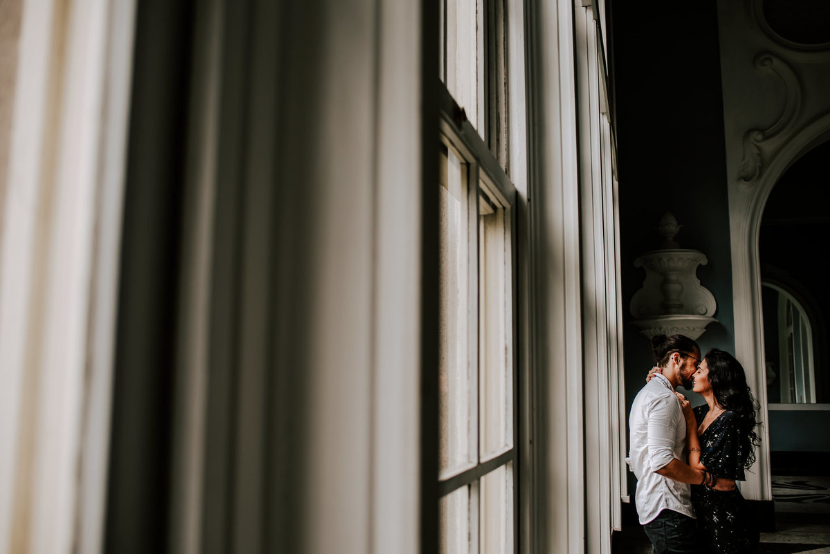 Ensaio de Casal - Pre Wedding - Fotografia de Casamento Juiz de Fora - Fotografia de Casamento JF - Fotografia de Casamento Niterói - Fotografia de Casamento RJ - Melhores Fotos de Casamento - Petrópolis