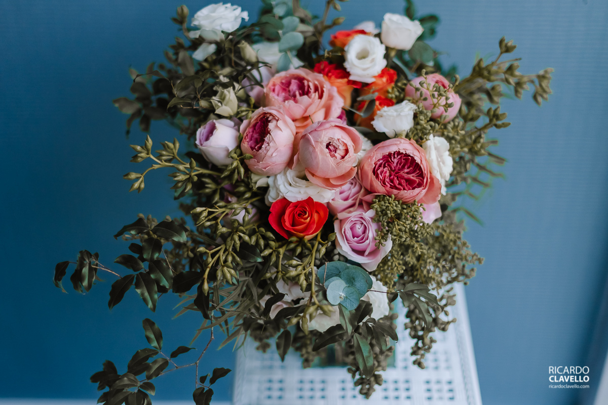 buquê da noiva - Aurora Atelier Floral -  - Fotografia de Casamento -  Bistrô 160 - Fotografia de Casamento RJ - Fotografia de Casamento Niterói - Fotografia de Casamento JF - Melhores Fotos de Casamento - Fotógrafo de Casamento RJ - Fotógrafo de Casament