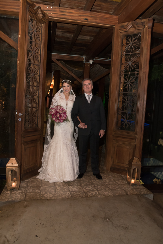Fotografia de casamento da Verônica e Roberto - Fotografias de casamento em Alphaville SP - No Armazém 465