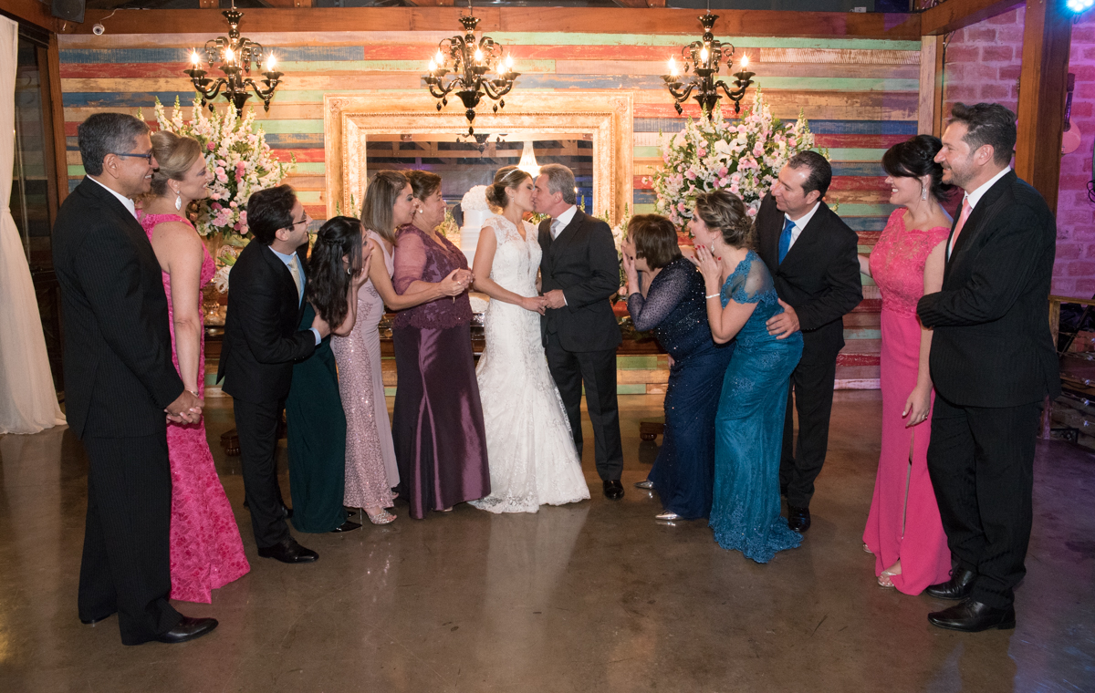 OHHHHH Fotografia de casamento da Verônica e Roberto - Fotografias de casamento em Alphaville SP - No Armazém 465