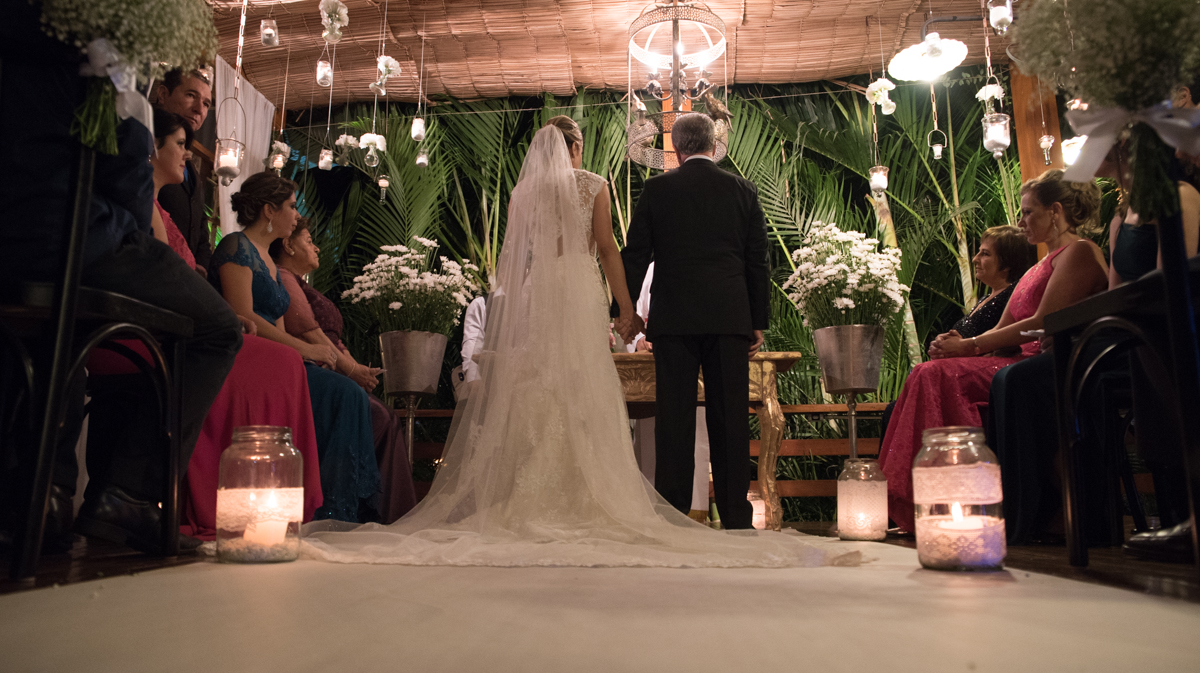 Fotografia de casamento da Verônica e Roberto - Fotografias de casamento em Alphaville SP - No Armazém 465