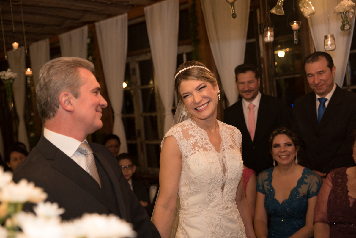 Felicidade te nome: Fotografia de casamento da Verônica e Roberto - Fotografias de casamento em Alphaville SP - No Armazém 465