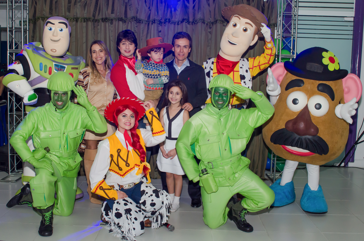 Fotografias do Enzo 3 anos - Festa de 3 anos do Enzo - fotografia e vídeo dessa festa infantil Maravilhosa.