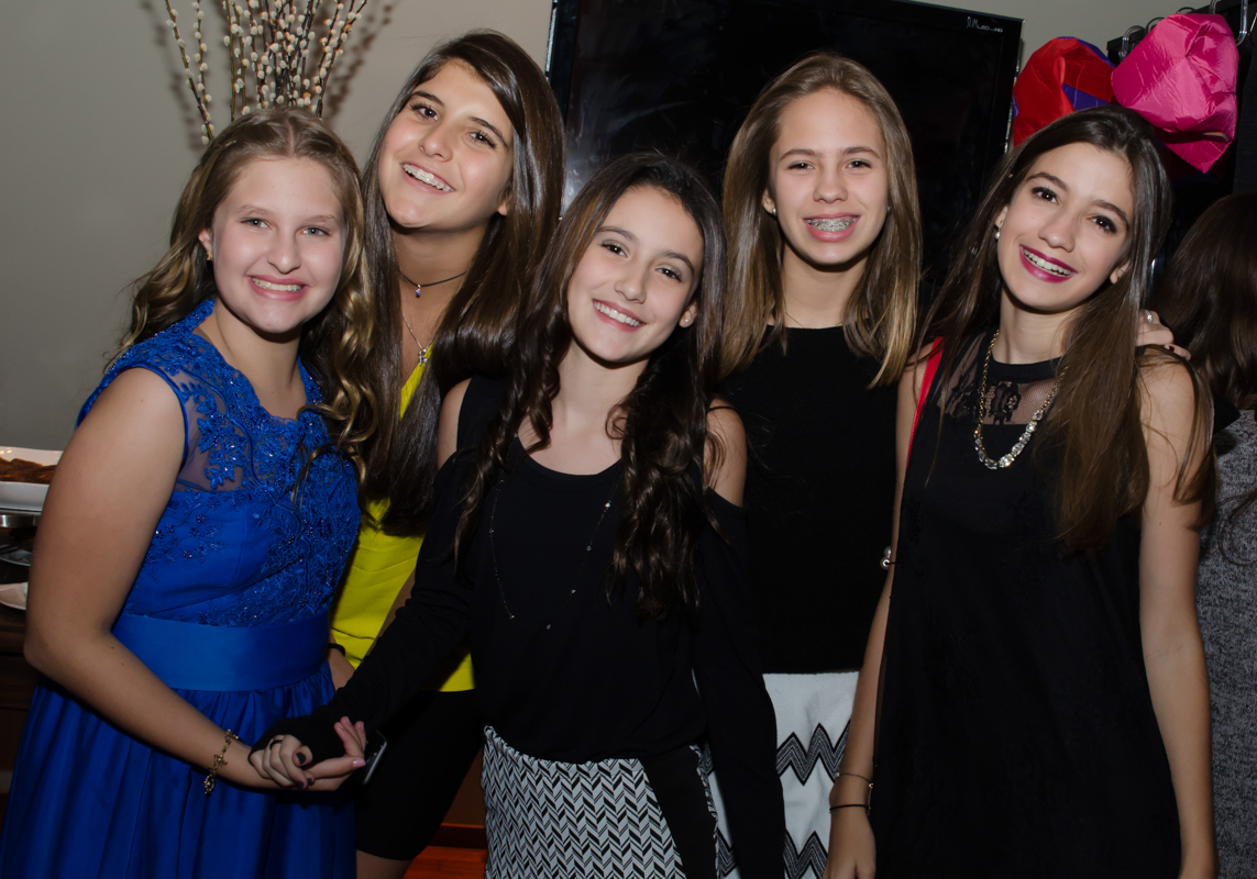 Fotografia da Camila e seu Bat Mitzvah feitas pela Geniphoto em SP