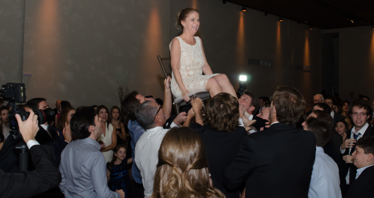 Fotografia da Camila e seu Bat Mitzvah feitas pela Geniphoto em SP