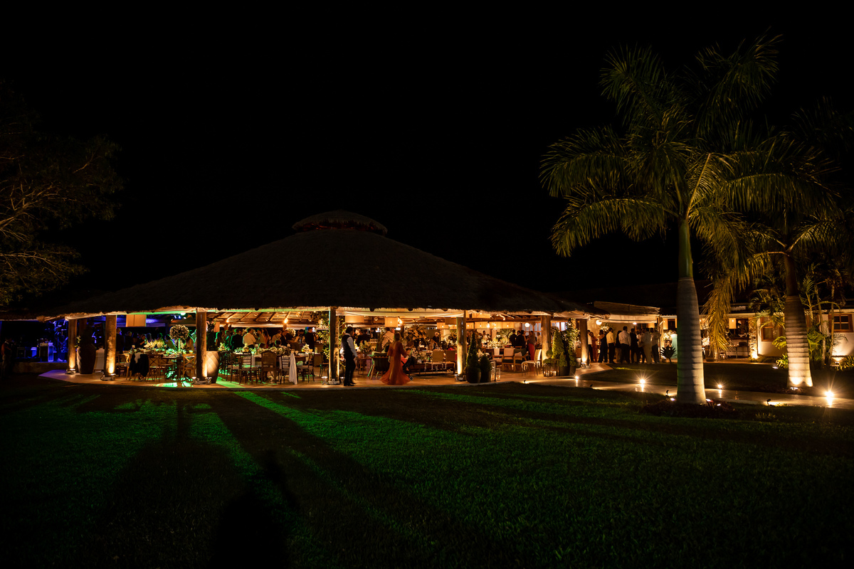 noite no Vale dos Desejos  Fernanda e Leo  Casamento