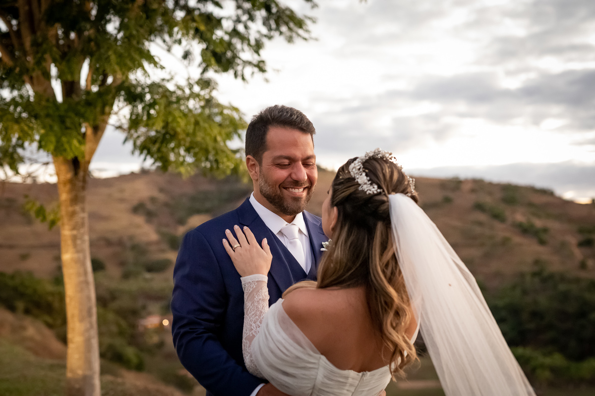 fotos do casal no Vale dos Desejos  Fernanda e Leo  Casamento