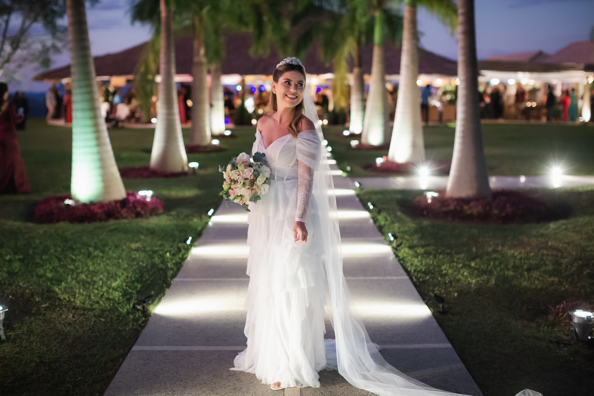 fotos do casal no Vale dos Desejos  Fernanda e Leo  Casamento