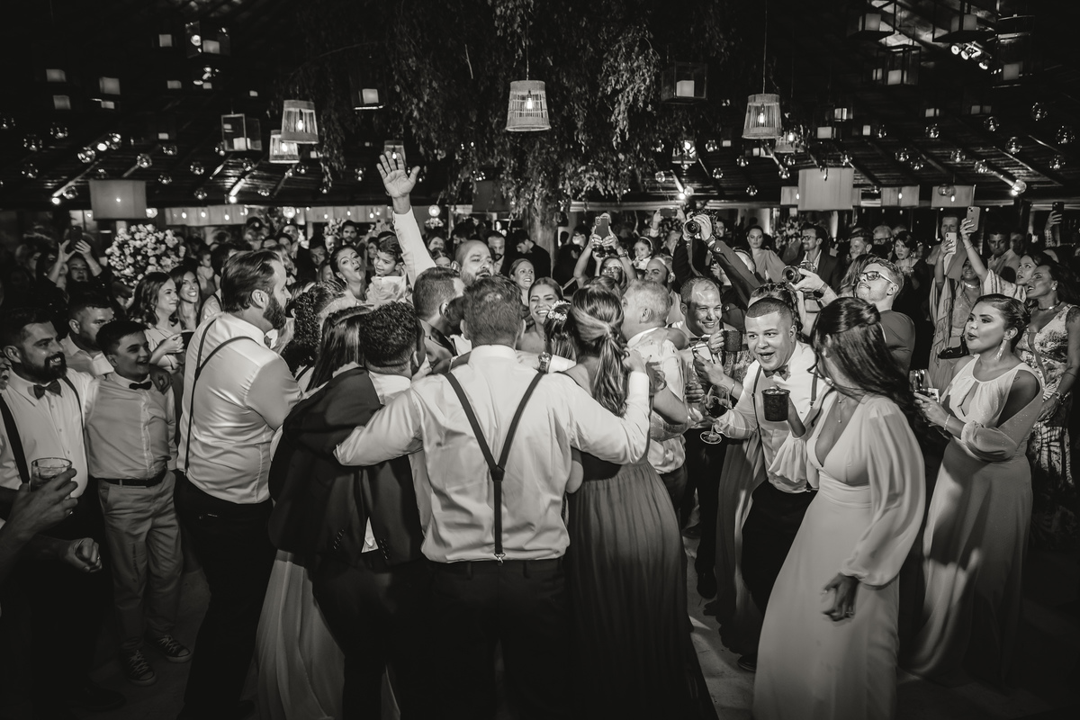 dança do casal no Vale dos Desejos  Fernanda e Leo  Casamento