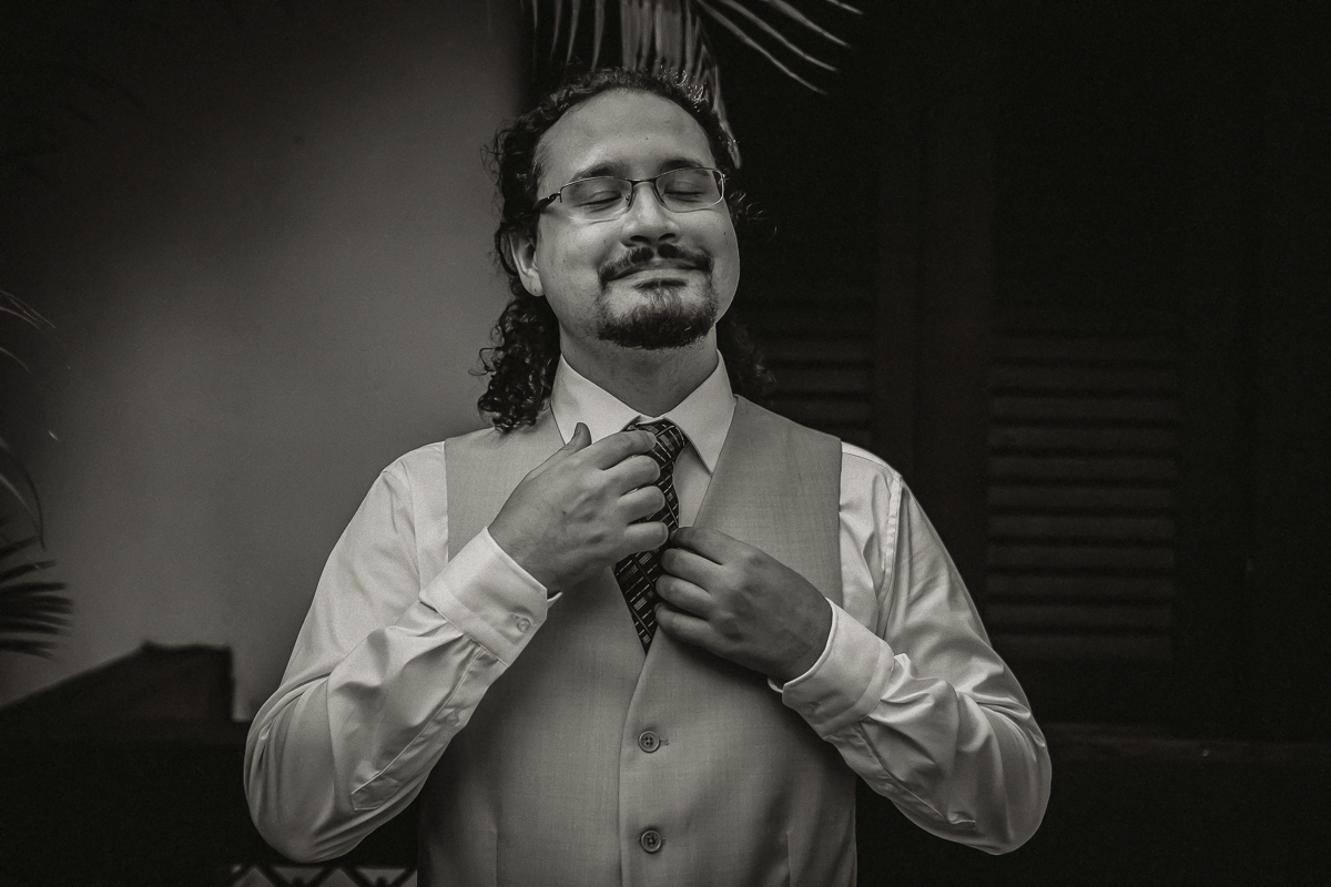 making of noivo casamento de Raquel e Marcelo no Casa do Lago Enfesta