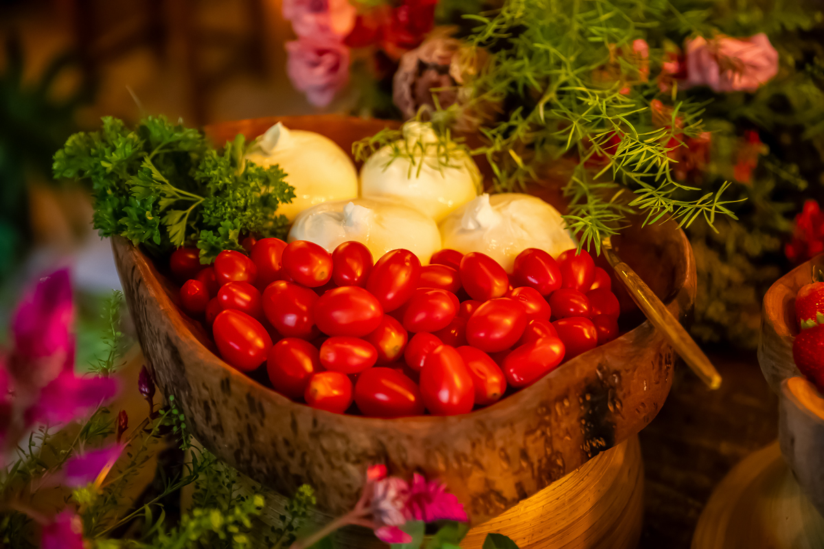 buffet casamento de Raquel e Marcelo no Casa do Lago Enfesta