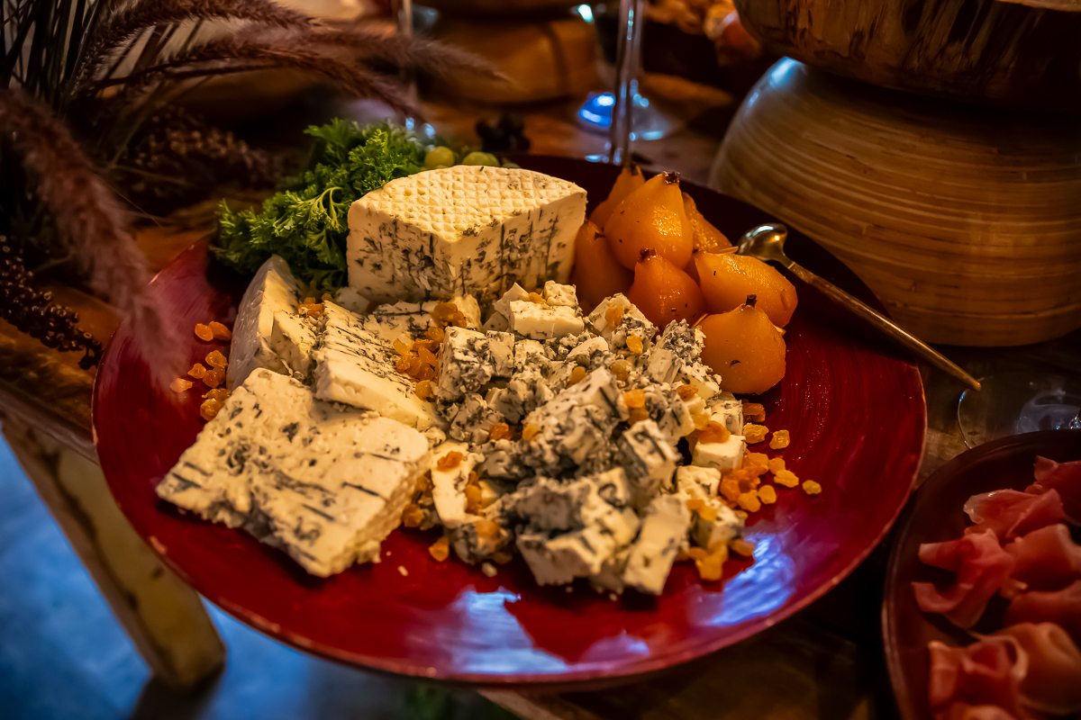 buffet casamento de Raquel e Marcelo no Casa do Lago Enfesta