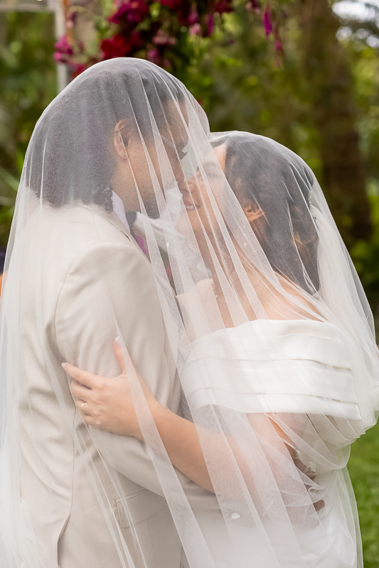retratos casamento de Raquel e Marcelo no Casa do Lago Enfesta