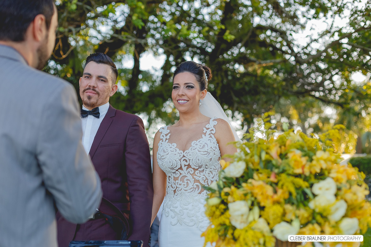 Linca casamento ao ar livre realizado em Porto Alegre, fotos feitas pelo fotógrafo de Caxias do Sul Cleber Brauner, Bento Gonçalves