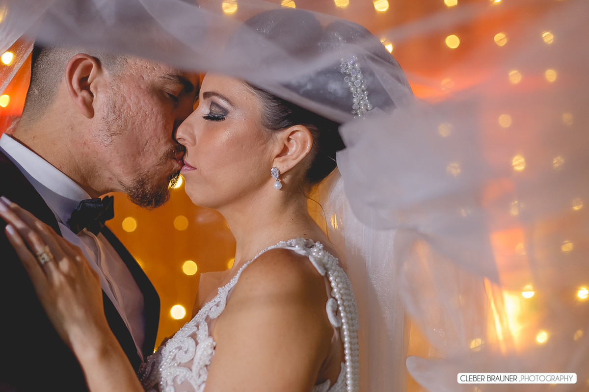 Linca casamento ao ar livre realizado em Porto Alegre, fotos feitas pelo fotógrafo de Caxias do Sul Cleber Brauner, Bento Gonçalves