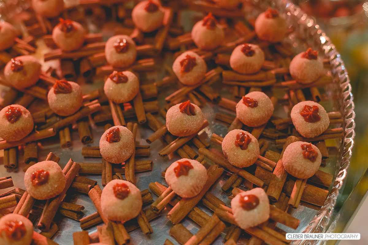 Linca casamento ao ar livre realizado em Porto Alegre, fotos feitas pelo fotógrafo de Caxias do Sul Cleber Brauner, Bento Gonçalves