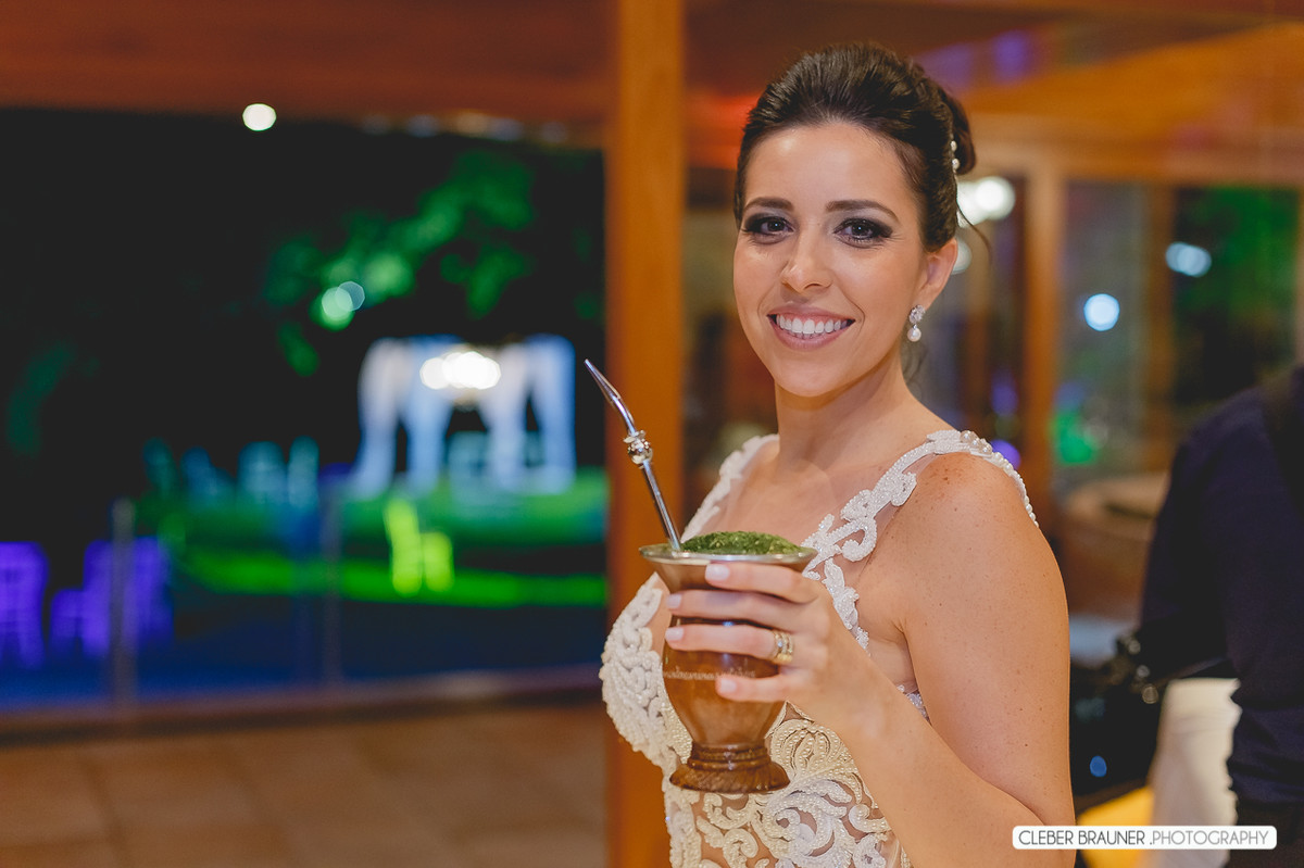 Linca casamento ao ar livre realizado em Porto Alegre, fotos feitas pelo fotógrafo de Caxias do Sul Cleber Brauner, Bento Gonçalves