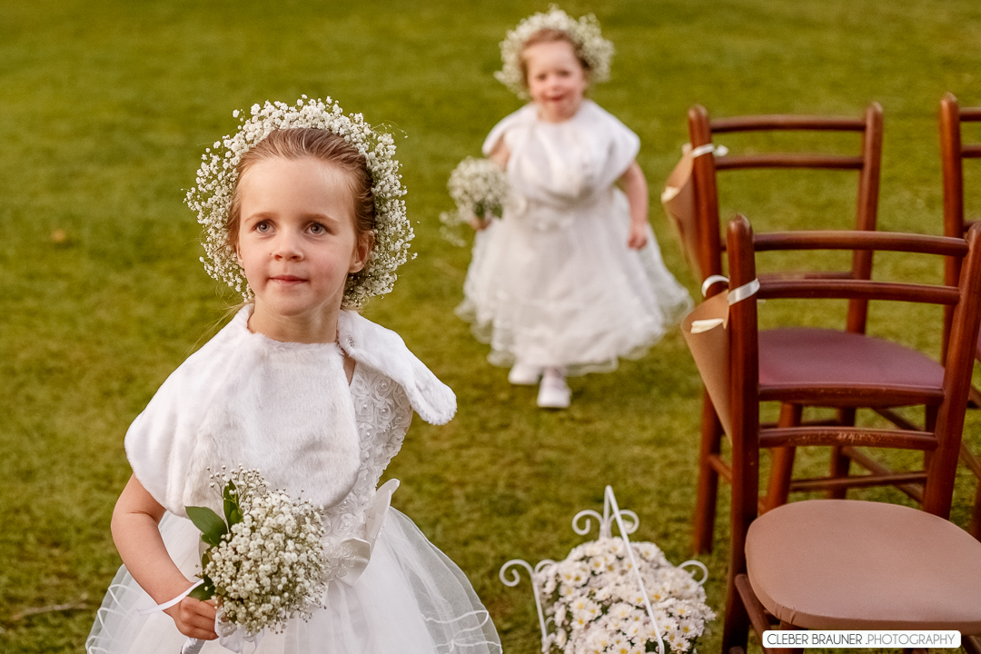 Lindo casamento realizado na Serra Gaúcho, casamento onde noivo e noiva lindos, Fotos raelizadas pelo fotógrafo de caxias do sul, Cleber Brauner