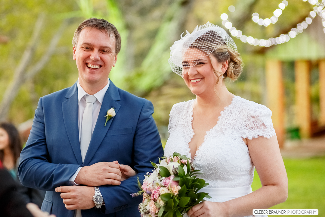 Lindo casamento realizado na Serra Gaúcho, casamento onde noivo e noiva lindos, Fotos raelizadas pelo fotógrafo de caxias do sul, Cleber Brauner