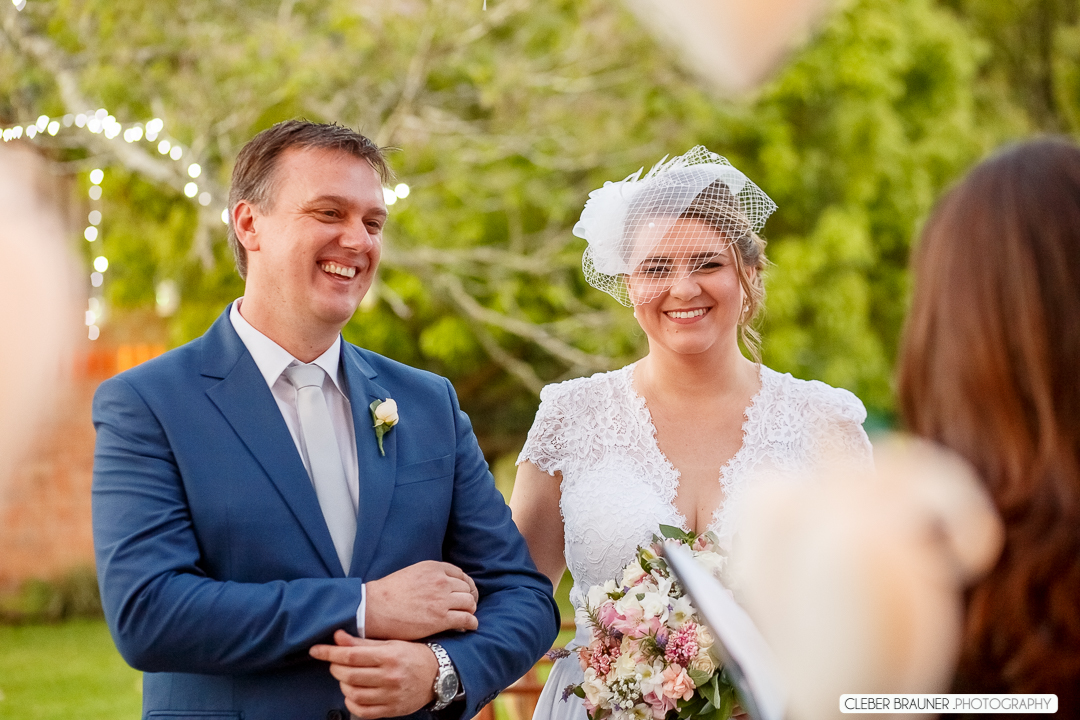 Lindo casamento realizado na Serra Gaúcho, casamento onde noivo e noiva lindos, Fotos raelizadas pelo fotógrafo de caxias do sul, Cleber Brauner