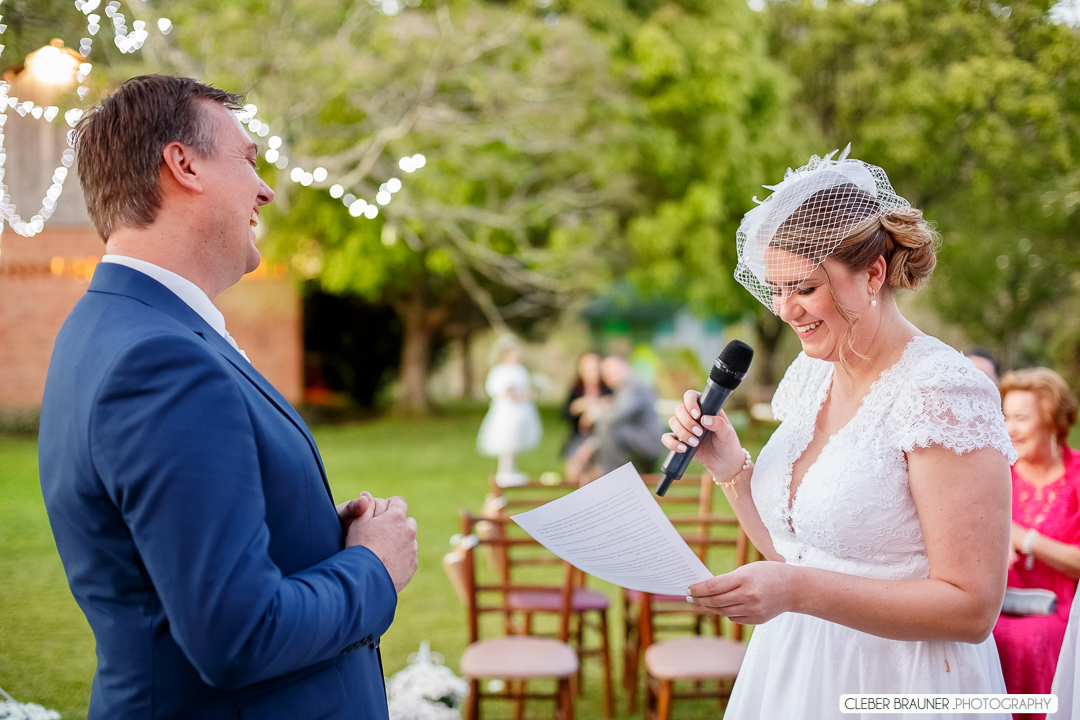 Lindo casamento realizado na Serra Gaúcho, casamento onde noivo e noiva lindos, Fotos raelizadas pelo fotógrafo de caxias do sul, Cleber Brauner