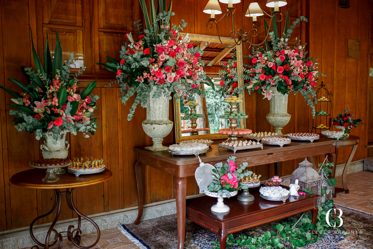 Lindo casamento realizado na Villa Tuiuty em Bento Gonçalves Rs, fotografado por Cleber Brauner, fotógrafo de casamento de Garibaldi e Porto alegre. Fotos do ensaio e trash the dress no site