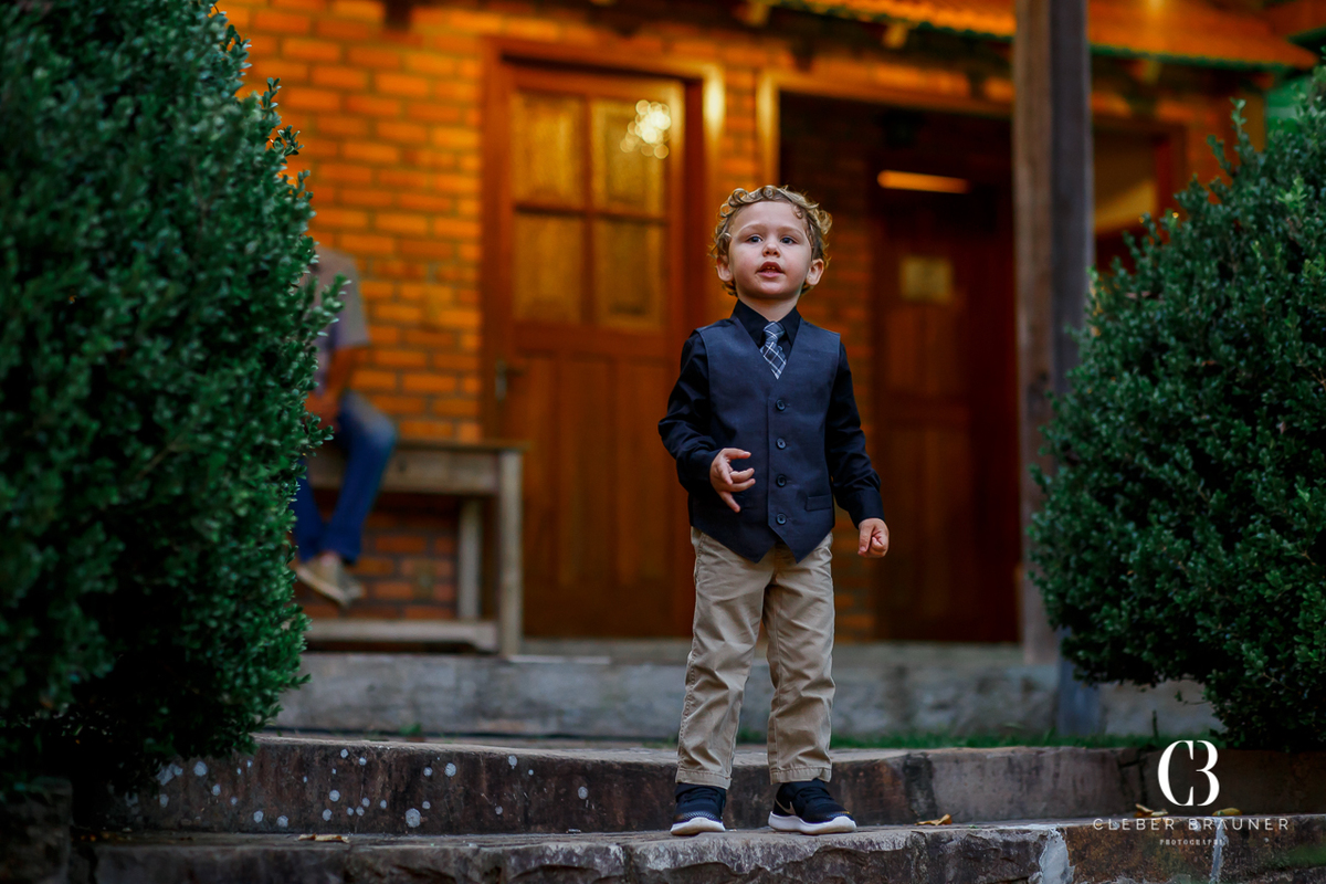 Lindo casamento realizado na Villa Tuiuty em Bento Gonçalves Rs, fotografado por Cleber Brauner, fotógrafo de casamento de Garibaldi e Porto alegre. Fotos do ensaio e trash the dress no site