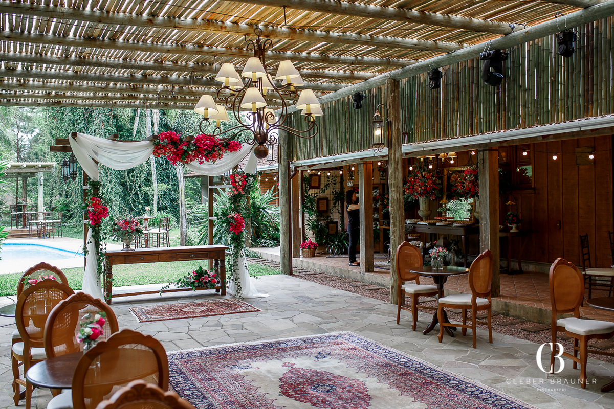 Lindo casamento realizado na Villa Tuiuty em Bento Gonçalves Rs, fotografado por Cleber Brauner, fotógrafo de casamento de Garibaldi e Porto alegre. Fotos do ensaio e trash the dress no site