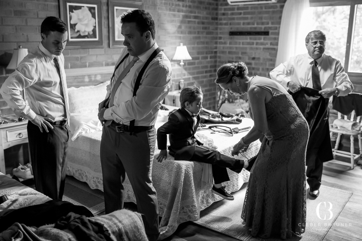 Lindo casamento realizado na Villa Tuiuty em Bento Gonçalves Rs, fotografado por Cleber Brauner, fotógrafo de casamento de Garibaldi e Porto alegre. Fotos do ensaio e trash the dress no site