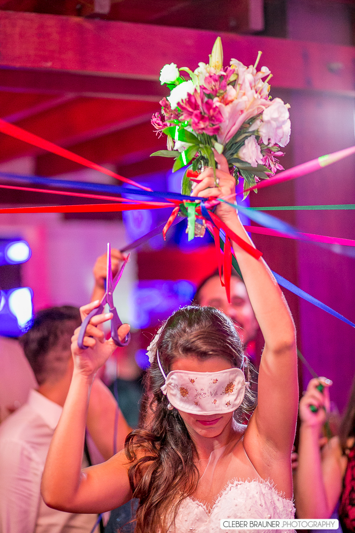 fotografo, fotografo de casamento, fotografo em porto alegre, fotos de casamento, ensaio noivos, cleber brauner, fotografo em gramado, fotografo bento gonçalves, fotografo seraa, trash the dress, book fotografico, casamento ao ar livre, make-up, noiva, ve