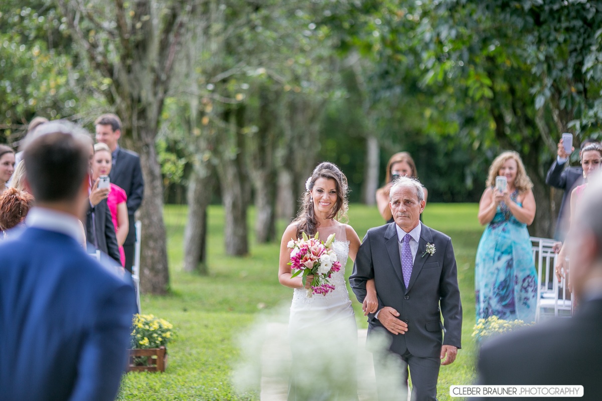 fotografo, fotografo de casamento, fotografo em porto alegre, fotos de casamento, ensaio noivos, cleber brauner, fotografo em gramado, fotografo bento gonçalves, fotografo seraa, trash the dress, book fotografico, casamento ao ar livre, make-up, noiva, ve