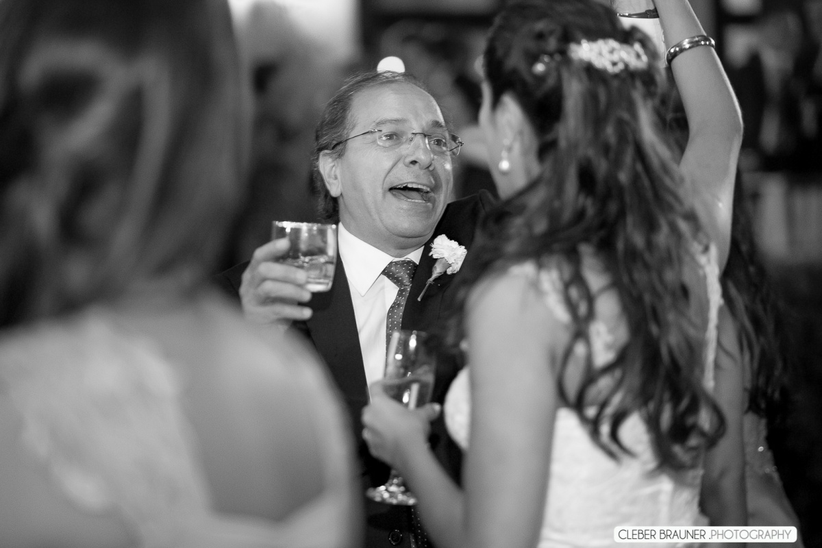 fotografo, fotografo de casamento, fotografo em porto alegre, fotos de casamento, ensaio noivos, cleber brauner, fotografo em gramado, fotografo bento gonçalves, fotografo seraa, trash the dress, book fotografico, casamento ao ar livre, make-up, noiva, ve