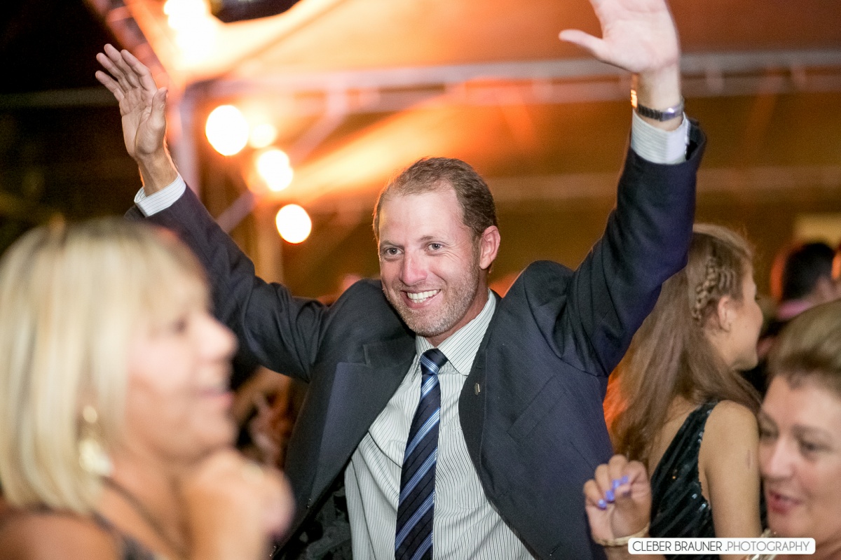 fotografo, fotografo de casamento, fotografo em porto alegre, fotos de casamento, ensaio noivos, cleber brauner, fotografo em gramado, fotografo bento gonçalves, fotografo seraa, trash the dress, book fotografico, casamento ao ar livre, make-up, noiva, ve