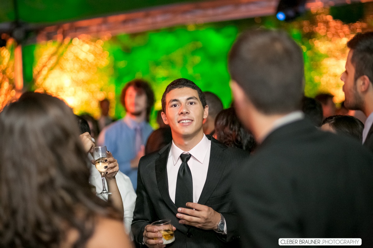 fotografo, fotografo de casamento, fotografo em porto alegre, fotos de casamento, ensaio noivos, cleber brauner, fotografo em gramado, fotografo bento gonçalves, fotografo seraa, trash the dress, book fotografico, casamento ao ar livre, make-up, noiva, ve