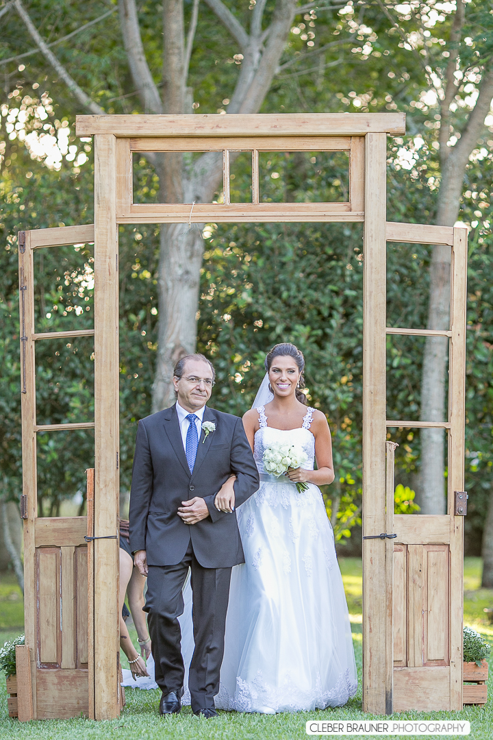 fotografo, fotografo de casamento, fotografo em porto alegre, fotos de casamento, ensaio noivos, cleber brauner, fotografo em gramado, fotografo bento gonçalves, fotografo seraa, trash the dress, book fotografico, casamento ao ar livre, make-up, noiva, ve