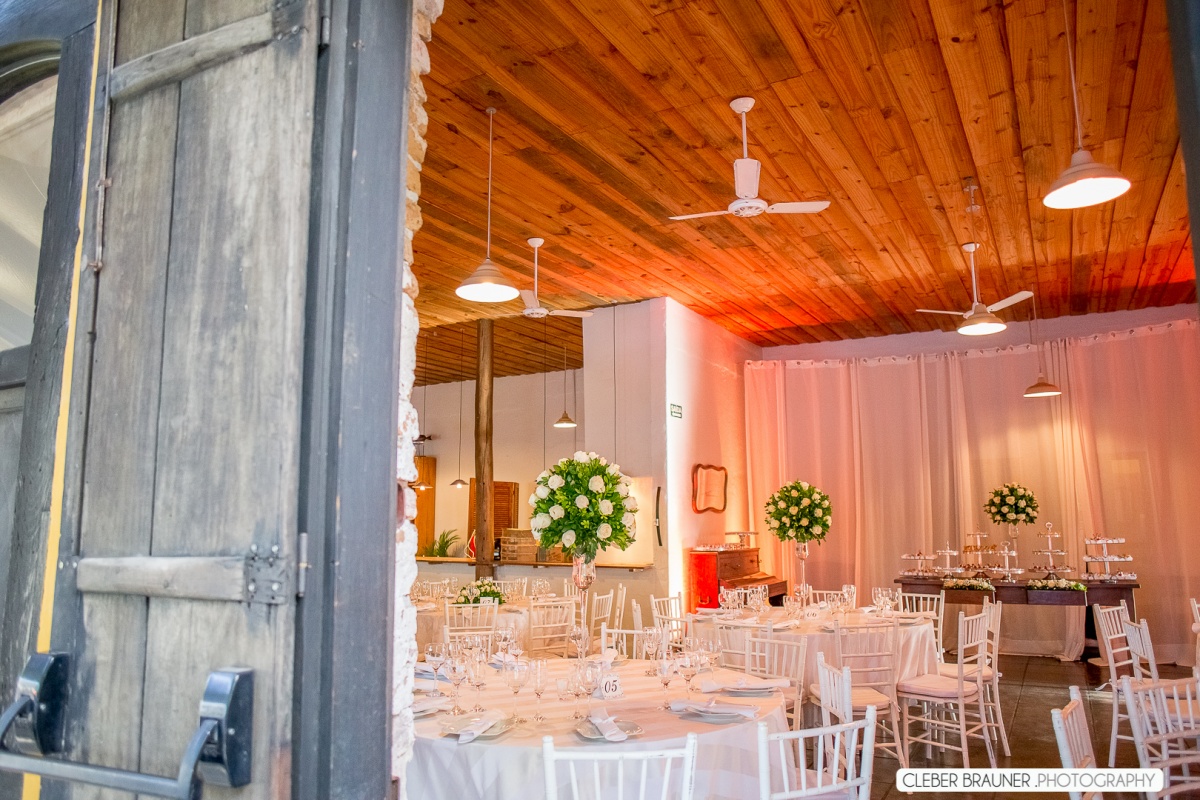 fotografo, fotografo de casamento, fotografo em porto alegre, fotos de casamento, ensaio noivos, cleber brauner, fotografo em gramado, fotografo bento gonçalves, fotografo seraa, trash the dress, book fotografico, casamento ao ar livre, make-up, noiva, ve